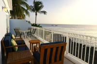 B&B George Town - Dive into Sunsets at The Residences - Bed and Breakfast George Town