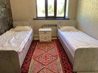 Emil Guest House - B&B Kochkor