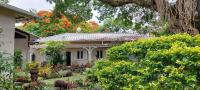 Tree Lodge Mauritius Villa - B&B Argy