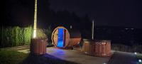 ArPioNa dom nad jeziorem z jacuzzi, sauną i placem zabaw - Chambres d'hôtes Dąbrówka