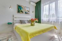 Dreibettzimmer mit Bergblick