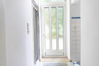 Spacious Apartments, 3 min to U1 Reumannplatz - Bed and Breakfast Wenen