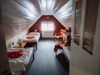 Chambre Triple avec Salle de Bains Commune