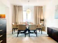 B&B Wien - Luxury suburb house - bright, quiet, beautiful - Bed and Breakfast Wien