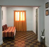 B&B Godoy Cruz - Amplia casa con Jacuzzi, Patio y Parrilla - Bed and Breakfast Godoy Cruz