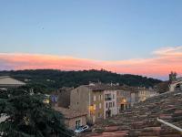 B&B La Garde-Freinet - Holiday home with roof terrace 20 minutes from Saint-Tropez - Bed and Breakfast La Garde-Freinet