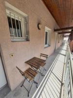 Studio au calme Espace extérieur Parking gratuit dans la rue - B&B Grenoble