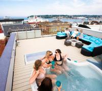 Seafarer's View - 6 bedroom townhouse in Cowes, parking & seaviews. - Chambres d’hôtes
