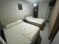 Twin Room with Private Bathroom