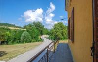 B&B Cagli - 3 Bedroom Beautiful Home In Cagli - Bed and Breakfast Cagli