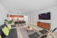 Amazing High-Rise Condo @Brickell with Pool - Chambres d’hôtes Miami