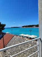 Habitación Cuádruple con balcón