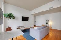 Historic Charm, Walkable Entertainment - Ferienwohnung