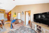 Woodpecker's Tree - B&B Branson