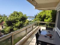 Relux Sea View 2 Bedroom Apartment by BluPine - B&B Atene