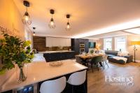 B&B Henley on Thames - The Victoria - 4 Bedroom Townhouse With Parking - Bed and Breakfast Henley on Thames