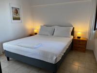 Apartamento de 2 dormitorios con balcón y vistas al mar