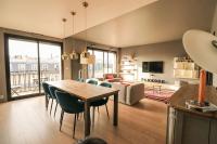 LuxuriousFlat#VictorHugo#Trocadero#ViewEffeilTower - Chambres d’hôtes Paris