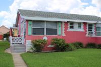 B&B New Smyrna Beach - Cozy Beachside Cottage Studio - Bed and Breakfast New Smyrna Beach