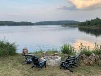 B&B Calais - Downeast Maine Waterfront Farmhouse with Stunning Views on the Canadian Border - Bed and Breakfast Calais