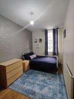 B&B London - Simply Shoreditch 1 Bed Space - Bed and Breakfast London