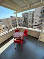 Attico Stazione - Montello 16 - Bed and Breakfast Bari