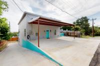 Pura Vida Texoma, Unit B - B&B