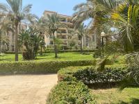 Elegant and Spacious Luxury Apartment in Al Rehab gated community, New Cairo - Chambres d'hôtes Le Caire