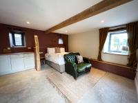 Tethera, Amma Barn - Bed and Breakfast Shap