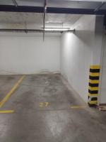 Apartman Green City with garage - Bed and Breakfast