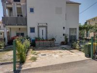 Beautiful apartment with 2 terraces and a parking space - B&B