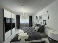 Luxus Apartment am Fremersberg - zentral - mit Klima, Badewanne & Sauna - B&B Baden-Baden