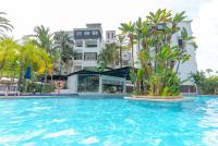 Beachfront Complex Jardines de las Golondrinas Elviria - B&B Marbella