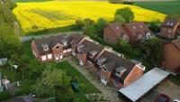 SeeLund - Meeresrauschen lauschen - ruhiges sonniges Apartment mit Garten und Terrasse nahe Strand und Ostsee - B&B