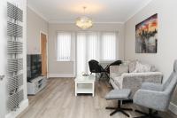 B&B Londen - Luxury 5 Star apartments, Parking, Garden, near Metro Stations 10-15mins to London - Bed and Breakfast Londen