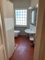 Chambre Lit King-Size - Accessible aux Personnes à Mobilité Réduite