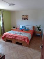 B&B Flic en Flac - Lakaz orange - Bed and Breakfast Flic en Flac