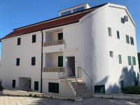 Stunning Views | Modern | Walk Everywhere | Bol - Bed and Breakfast Bol