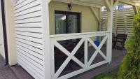 Domki letniskowe,apartamenty Wczasowa 8a - B&B Sianożęty