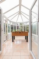 Chelmsford Reach 3 bed house near centre,free parking, Wi-Fi, table football - Bed and Breakfast Chelmsford