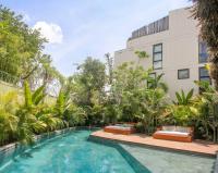 Dhalia - Private roof with pool & Beach Club Access - B&B