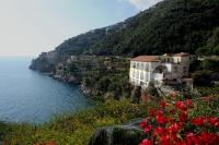Spectacular villa with private beach platform, parking and terrace! - B&B Minori