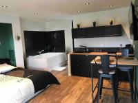 Le Cocon du bourg d’Agon - B&B