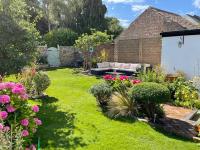 Cybil's Retreat - Renovated 2 bedroom house with enclosed garden - Chambres d'hôtes Uppingham