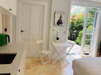 Balmoral Salt - B&B