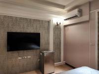 Quadruple Room with Private Bathroom