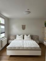 Apartment Horst - Gemütliche und moderne Ferienwohnung in der Innenstadt - B&B Pasewalk