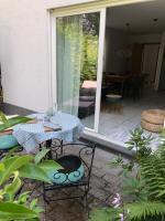 Moselidylle und Cityflair - Ferienwohnung Beth - Bed and Breakfast Koblenz