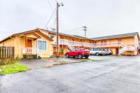Sea Treasures Inn Units #101-104, #114, & #115 - B&B