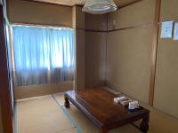 B&B Kitagata - シェアハウスの和室7畳or洋室 24時間スーパー徒歩5分 共同ワークスペース有 - Bed and Breakfast Kitagata